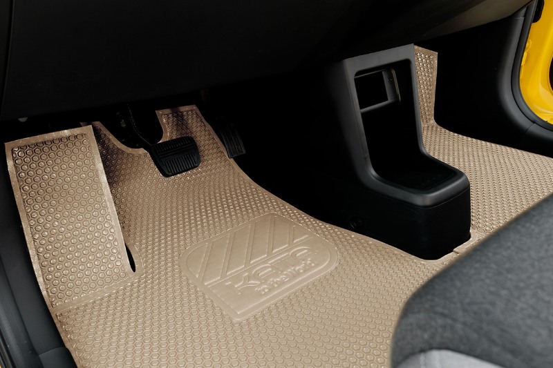 Thảm KATA có kích thước vừa vặn, không gây kẹt chân ga