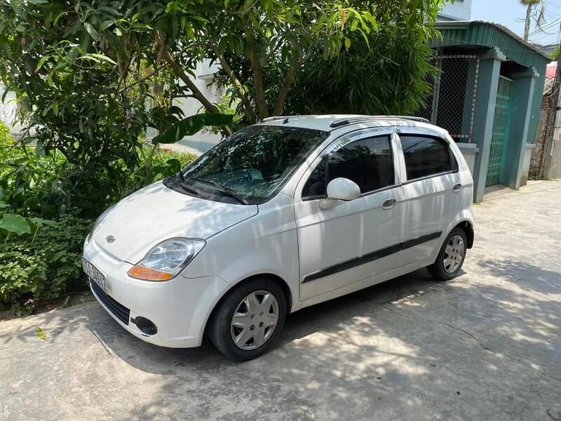 Chevrolet Spark 2009 sở hữu thiết kế ngoại thất dễ thương và năng động