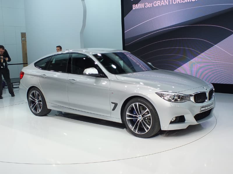 Giá lăn bánh xe BMW 3 serie F34 tại Việt Nam