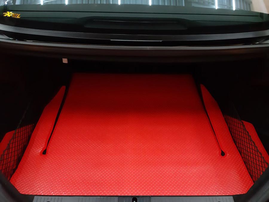 Thảm lót sàn ô tô bằng cao su cho cốp xe  Mercedes-Benz GLA