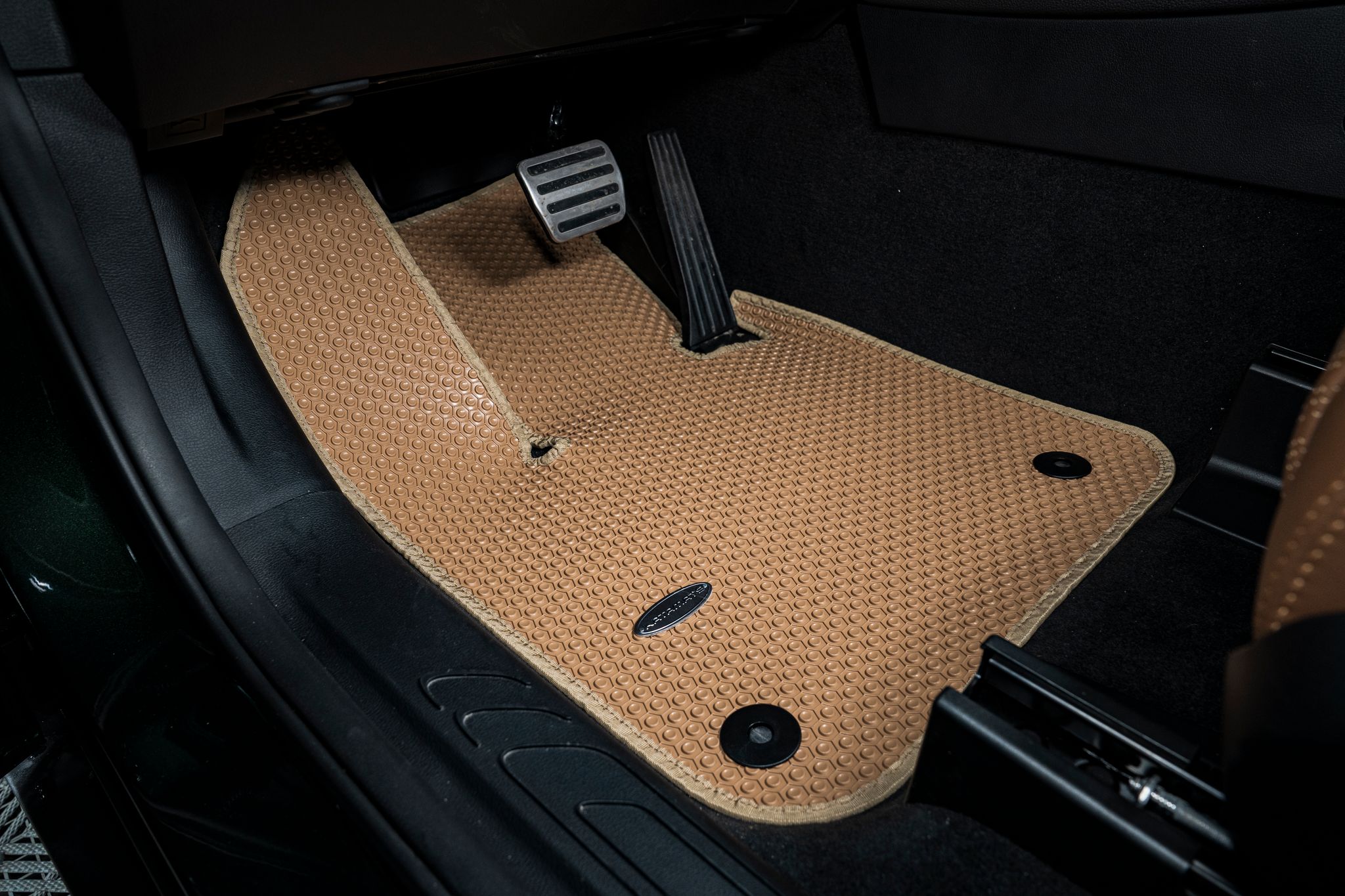 Công dụng của thảm lót sàn ô tô  Hyundai Ioniq 6