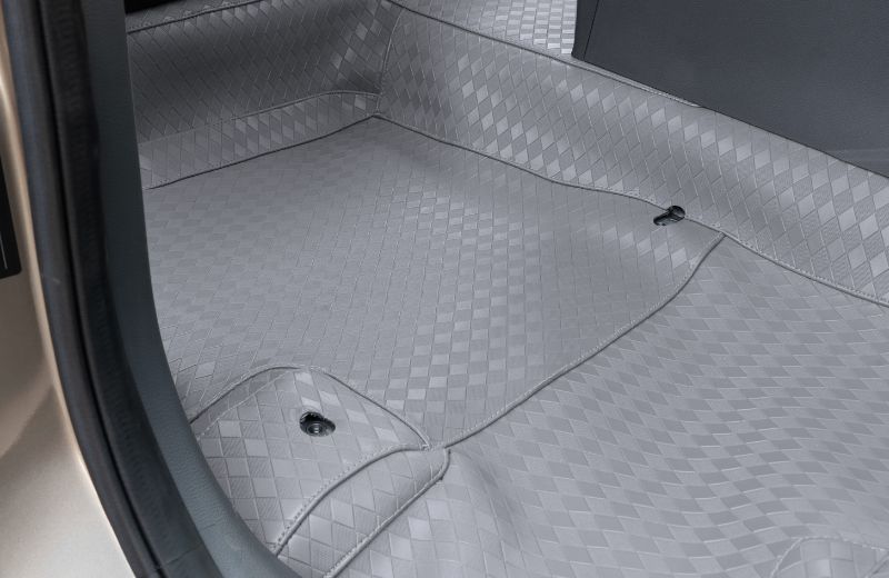 Thảm Sàn Ô Tô 360 với họa tiết hoa kim cương nâng tầm vẻ đẹp sang trọng của nội thất