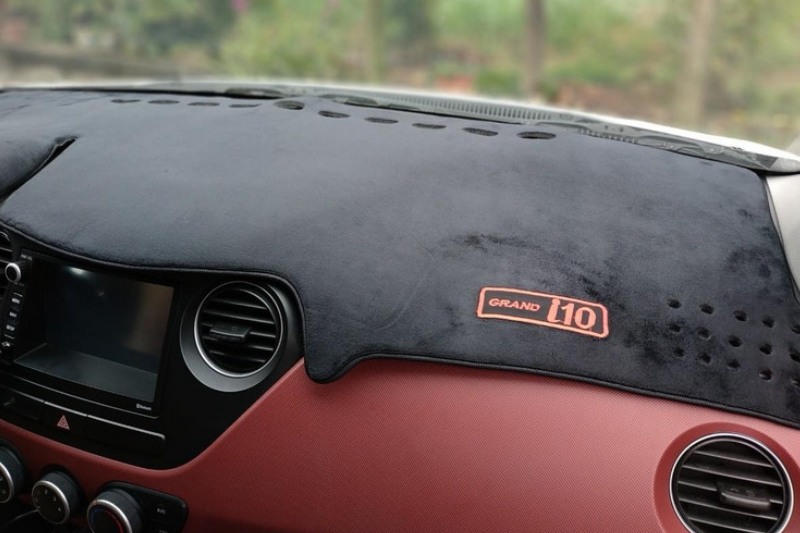 Thảm taplo được bán ở rất nhiều nơi