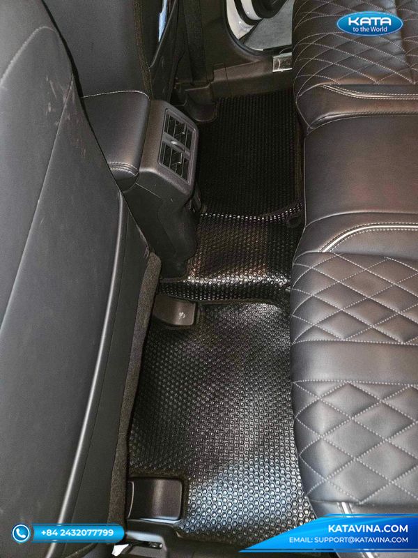 Thảm lót sàn ô tô Mitsubishi Outlander 2021