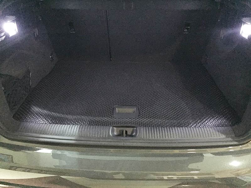 thảm trải sàn ô tô Audi Q2 2019 lót cốp