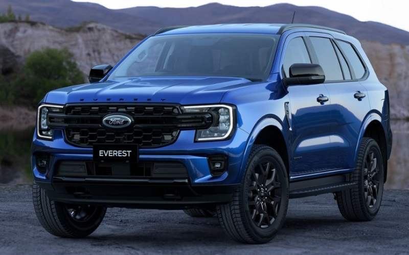 Thảm lót sàn ô tô KATA dành riêng cho ô tô Ford Everest Sport 2.0 AT 4x2 2024