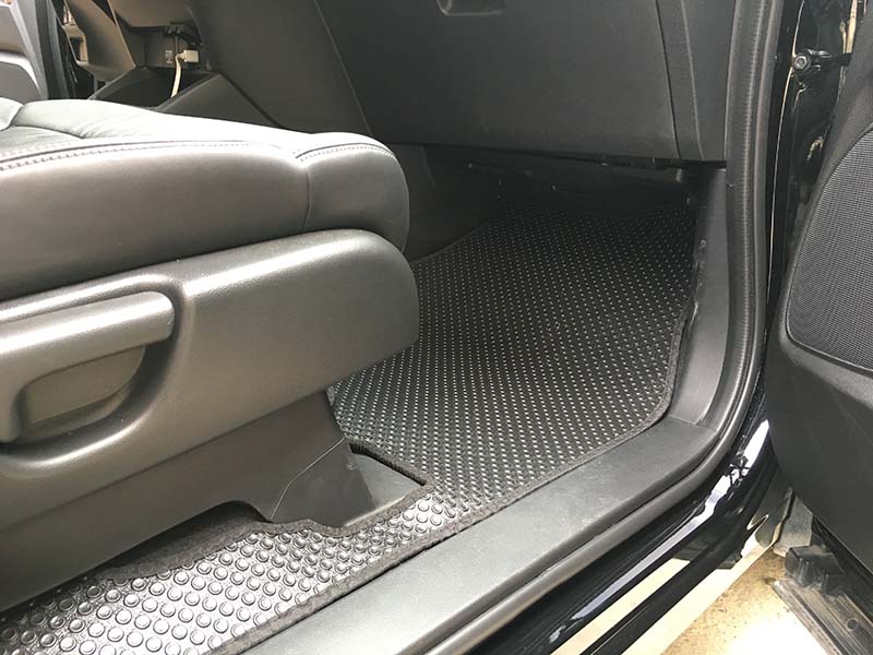 lót sàn ô tô Honda Odyssey 2020 sử dụng nguyên liệu cao su an toàn