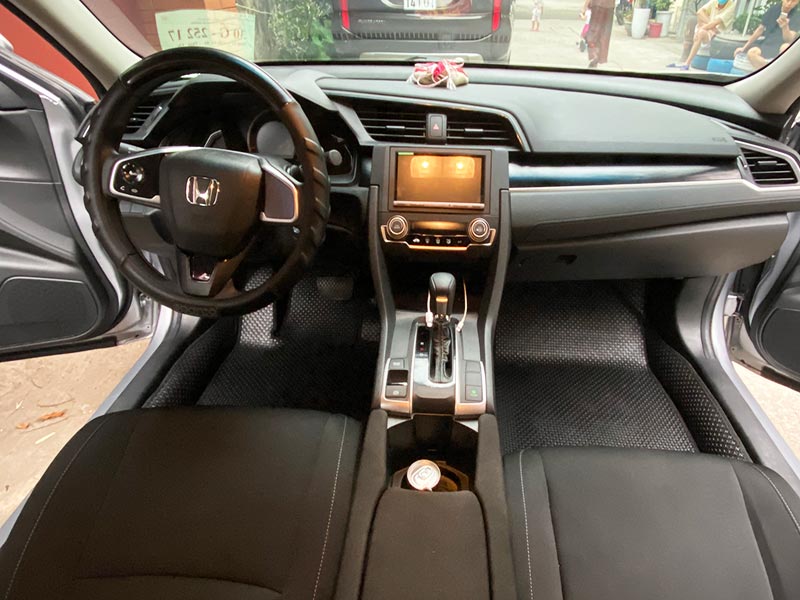 Thảm lót sàn ô tô Honda CiVic phiên bản Full Option