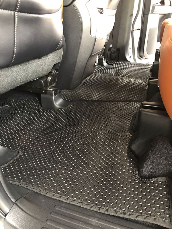 thảm lót sàn Lexus GX 460 2020 có độ bền vượt trội