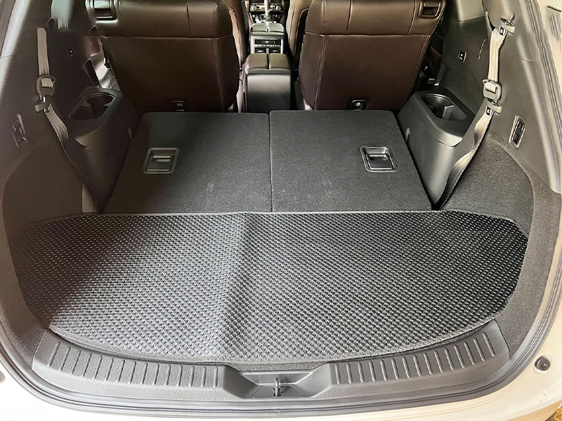 Thảm lót cốp, ốp lưng ghế hàng 3 ô tô Mazda CX-8