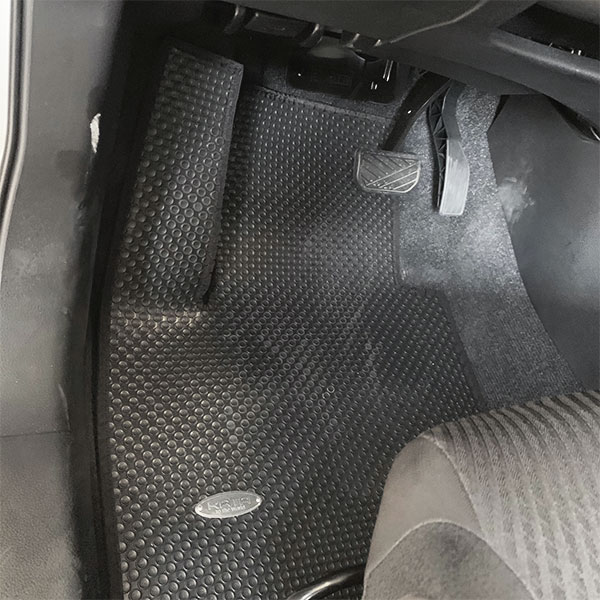 Thảm lót sàn ô tô Suzuki Ertiga ghế lái
