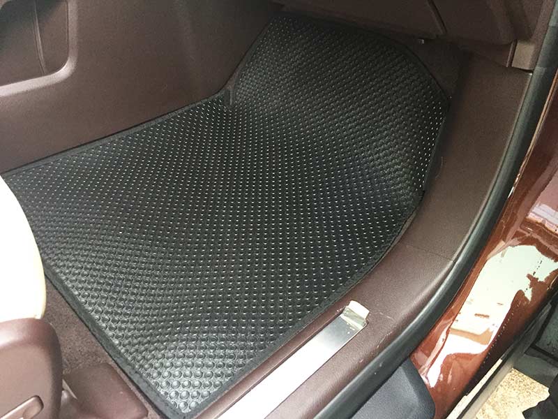 Thảm lót sàn ô tô Lexus RX300 ghế cạnh lái