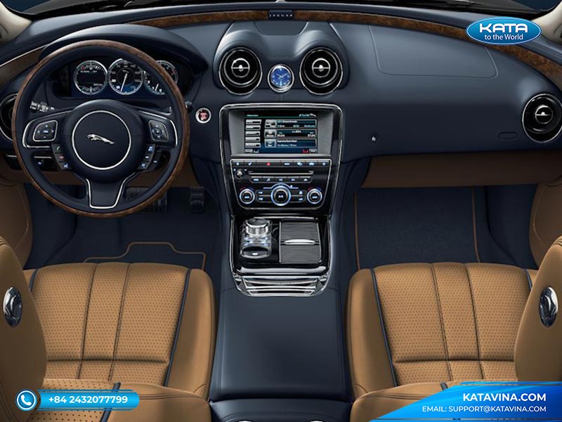 nội thất của Jaguar XJL