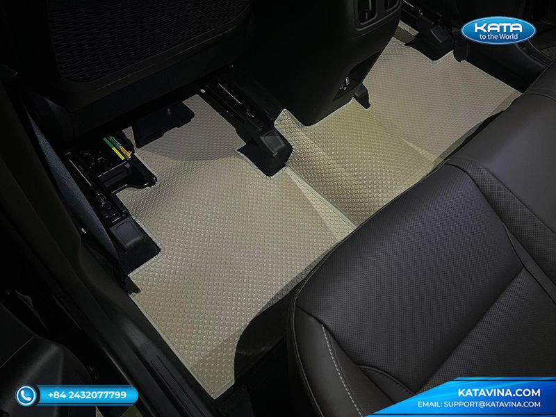 Thảm trải sàn xe Hyundai Elantra 2022 của KATA được làm từ 100% PVC nguyên sinh