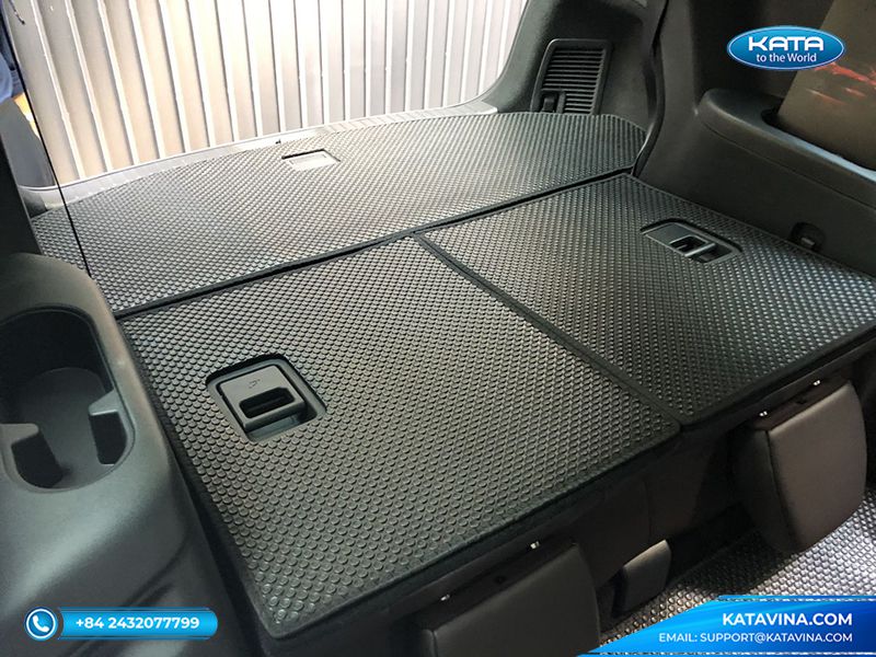 Lót sàn xe ô tô Mazda CX-60 2022 của KATA hỗ trợ cách âm cho xe