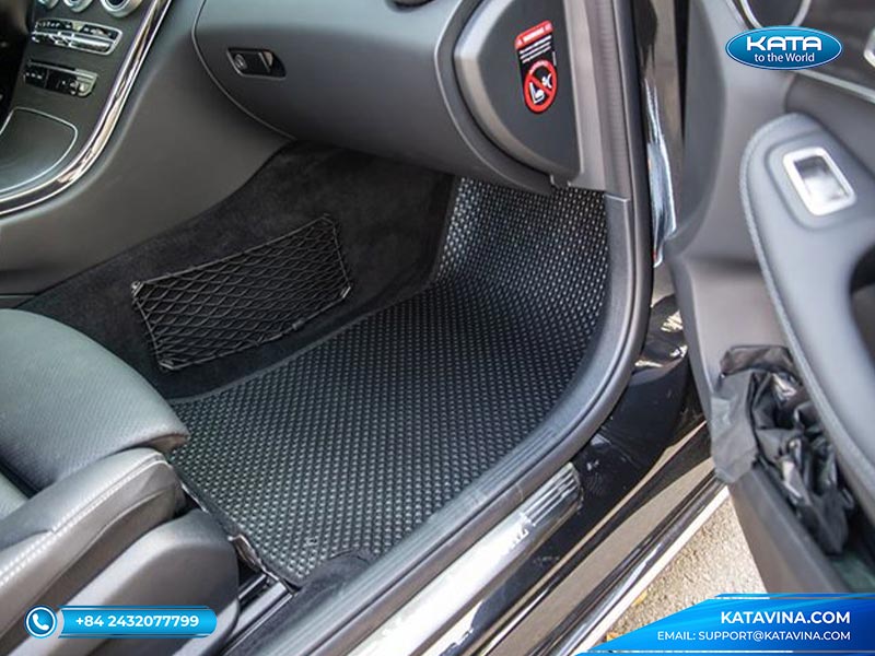 Thảm lót sàn xe ô tô Mercedes-AMG A45 S 2021