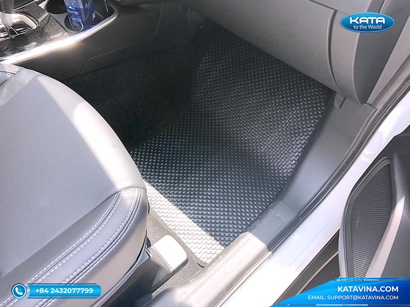 Lót sàn xe ô tô Mitsubishi Pajero Sport 2018