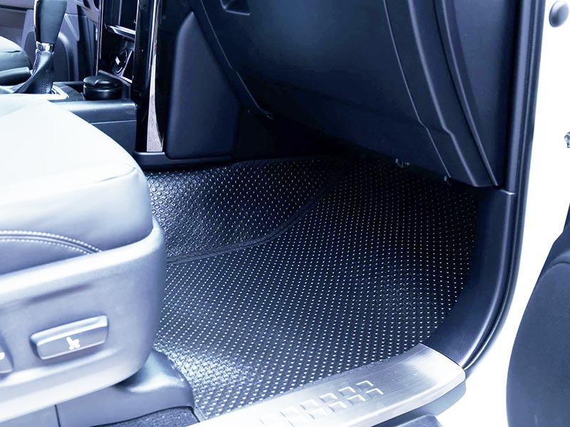 Thảm cao su lót sàn ô tô Toyota Prado