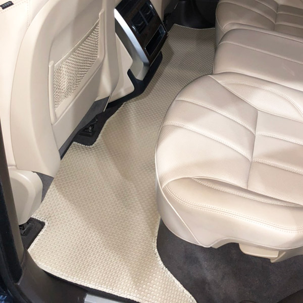 thảm cao su lót sàn ô tô Land Rover Discovery 2020 dễ dàng vệ sinh