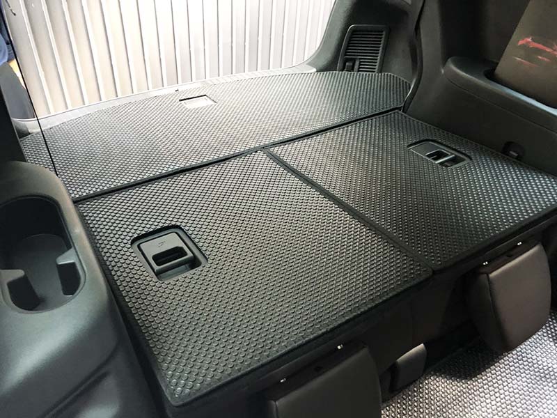 Thảm cao su lót sàn ô tô Mazda CX-8 2020 lót lưng ghế và cốp
