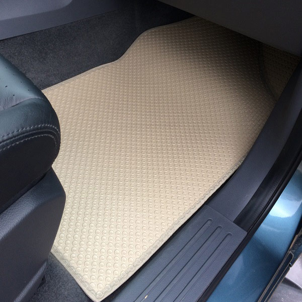 Thảm lót sàn xe hơi KATA cho Mazda BT-50 dễ dàng vệ sinh