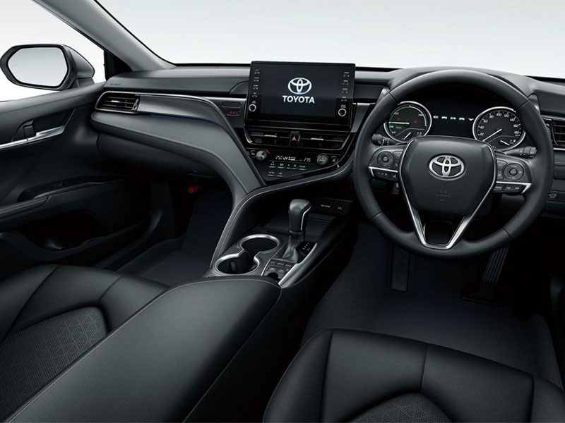 Nội thất Toyota Camry 2022 được bọc da sang trọng