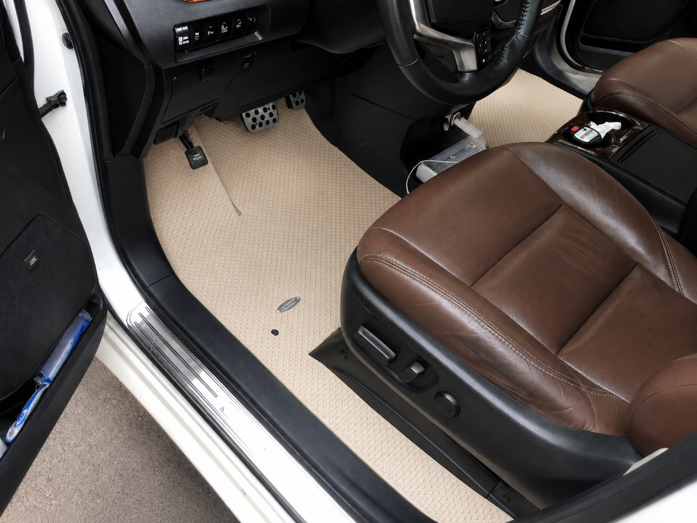 Thảm lót sàn ô tô Toyota Sienna KATA lắp ở ghế lái