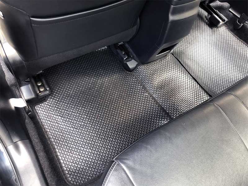 thảm lót sàn ô tô Toyota Altis 2018 hàng ghế 2
