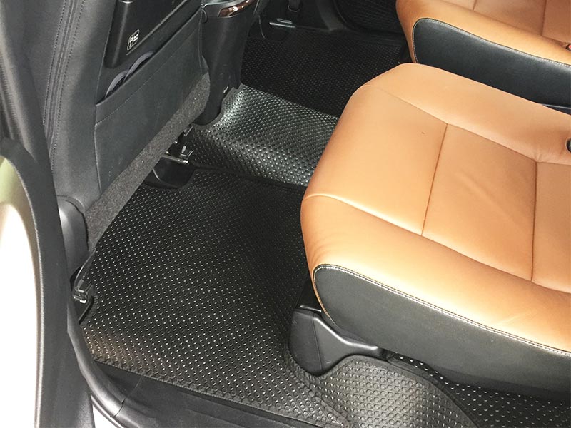 thảm lót sàn Toyota Innova 2008 - 2015 hàng 2