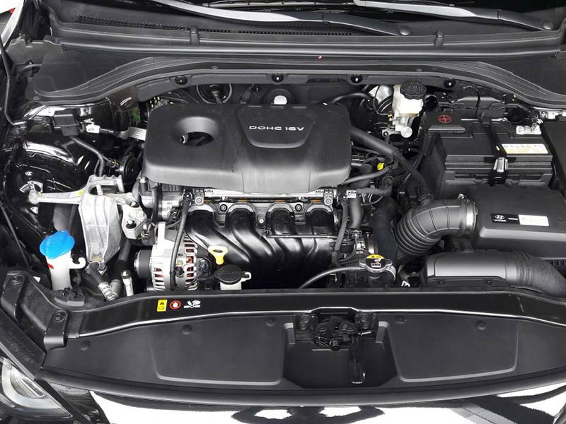 Đánh giá Hyundai Elantra 2016 Giá  KM nội ngoại thất