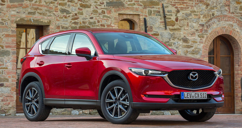 Thân xe CX-5 2018 mang vẻ đẹp sang trọng và hiện đại