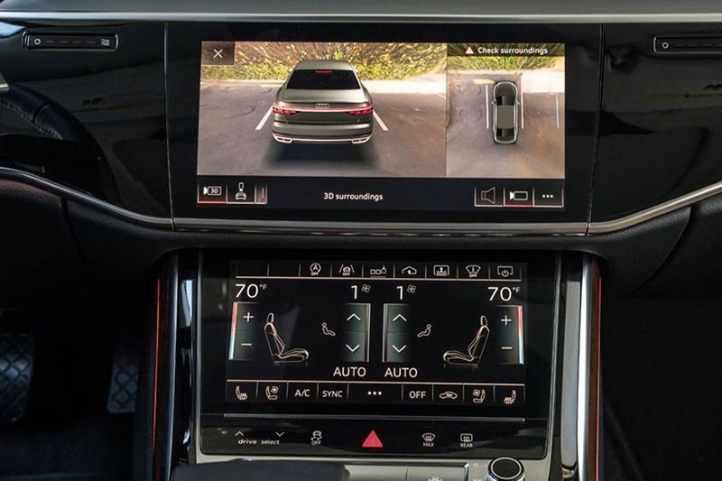 Audi A8 2022 được trang bị đầy đủ tính năng an toàn