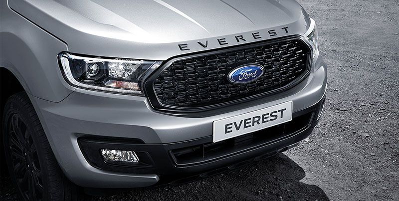 Đầu xe Ford Everest 2021 tạo cảm giác năng động, thể thao