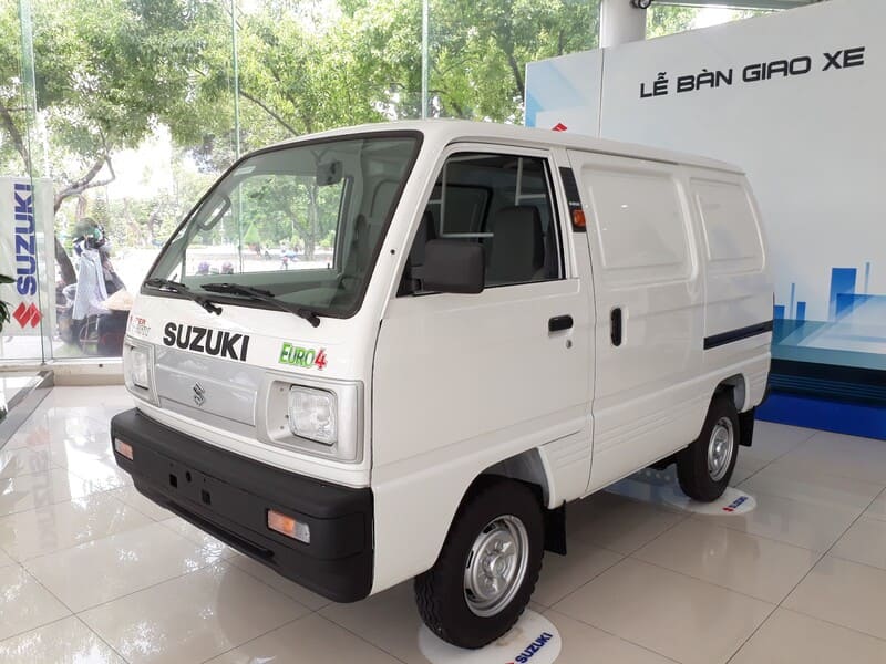 Chiếc Suzuki Blind Van thùng ben