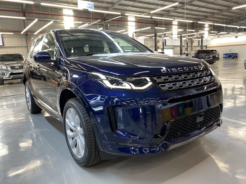 Thiết kế Land Rover Discovery Sport 2024 bo tròn và mềm mại hơn