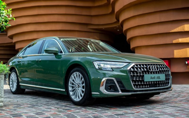 Audi A8L nâng cấp ngoại hình phiên bản mới 