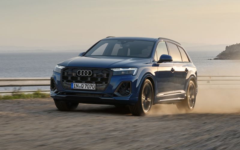 Thân xe của Audi Q7 nổi bật với vẻ đẹp tinh tế