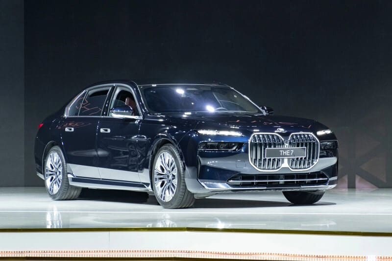 Hình ảnh chiếc BMW 7 Series 5 chỗ ngồi 