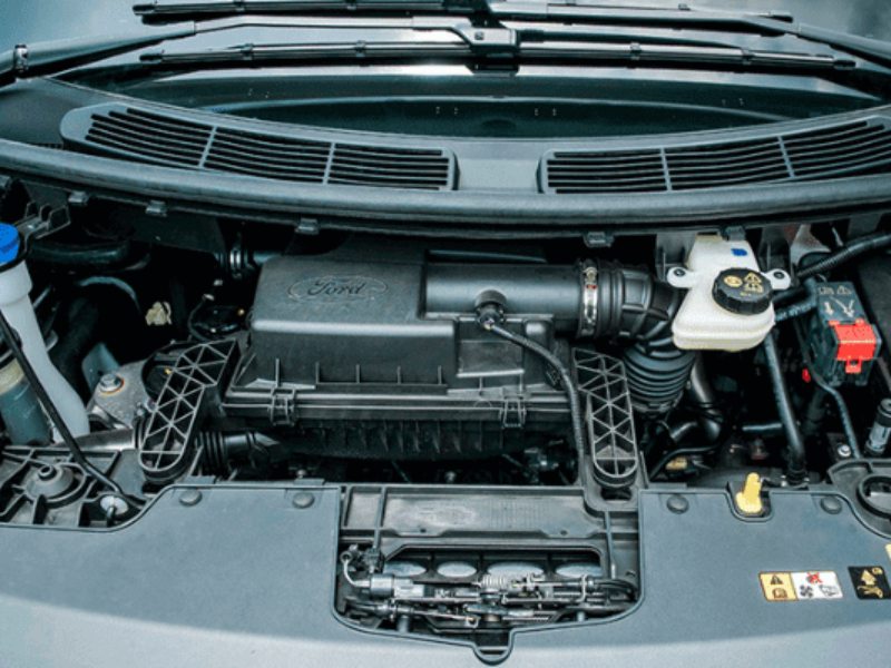 Các phiên bản của xe Ford Tourneo đều sử dụng động cơ EcoBoost I-4 2.0L