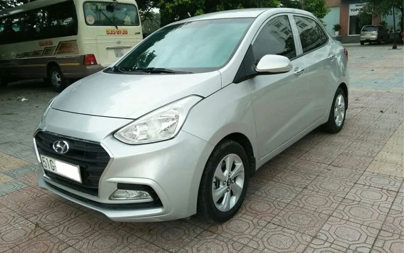 Hyundai i10 2017 có một vài thay đổi về thiết kế ngoại thất, trang bị