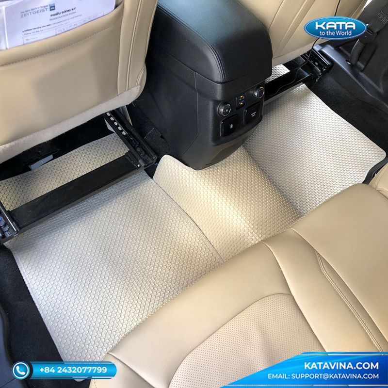 Thảm xe ô tô Ford Mustang Mach-E 2022 của KATA được làm từ PVC nguyên sinh