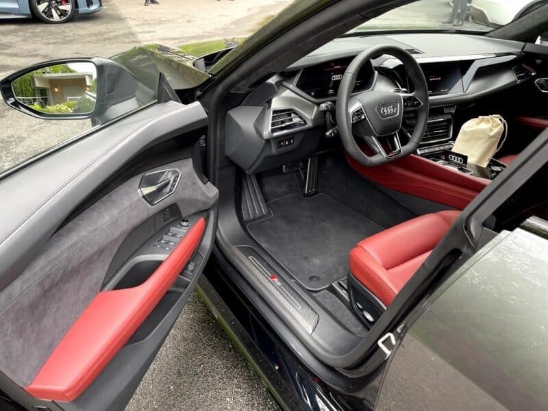 Thiết kế nội thất Audi e-tron GT 2022