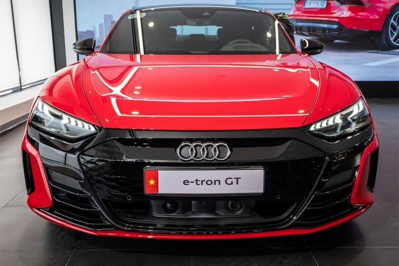 Thông số kỹ thuật của Audi e-tron GT đời 2022 