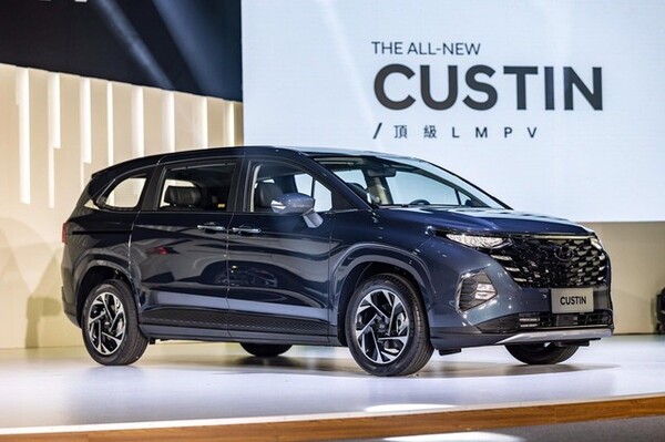 Thiết kế Hyundai Custin thể hiện chất SUV hiện đại
