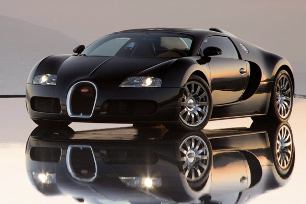 Bugatti Veyron (2005 – 2011) dẫn đầu về sự sang trọng