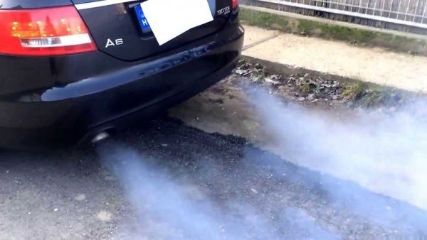 Cách xử lý ô tô nhả khói đen